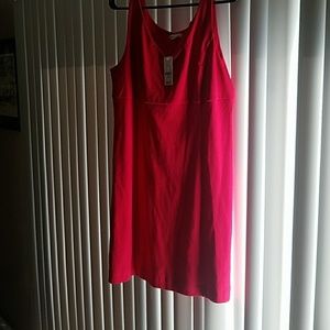 Women's fuschia dress top